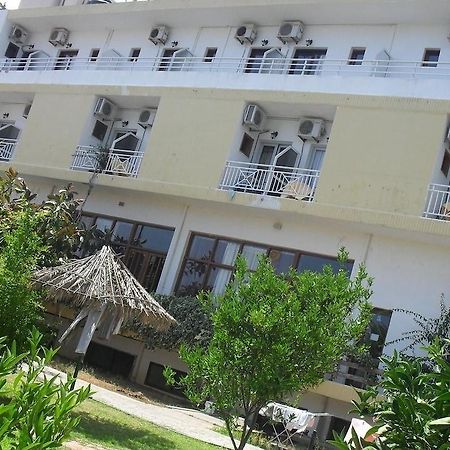 Armonia Hotel Stalida Buitenkant foto